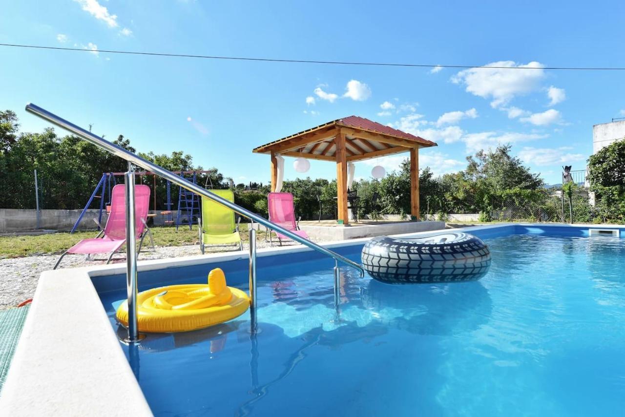 Holiday Home Nino With Amazing Swimming Pool Slatine Esterno foto