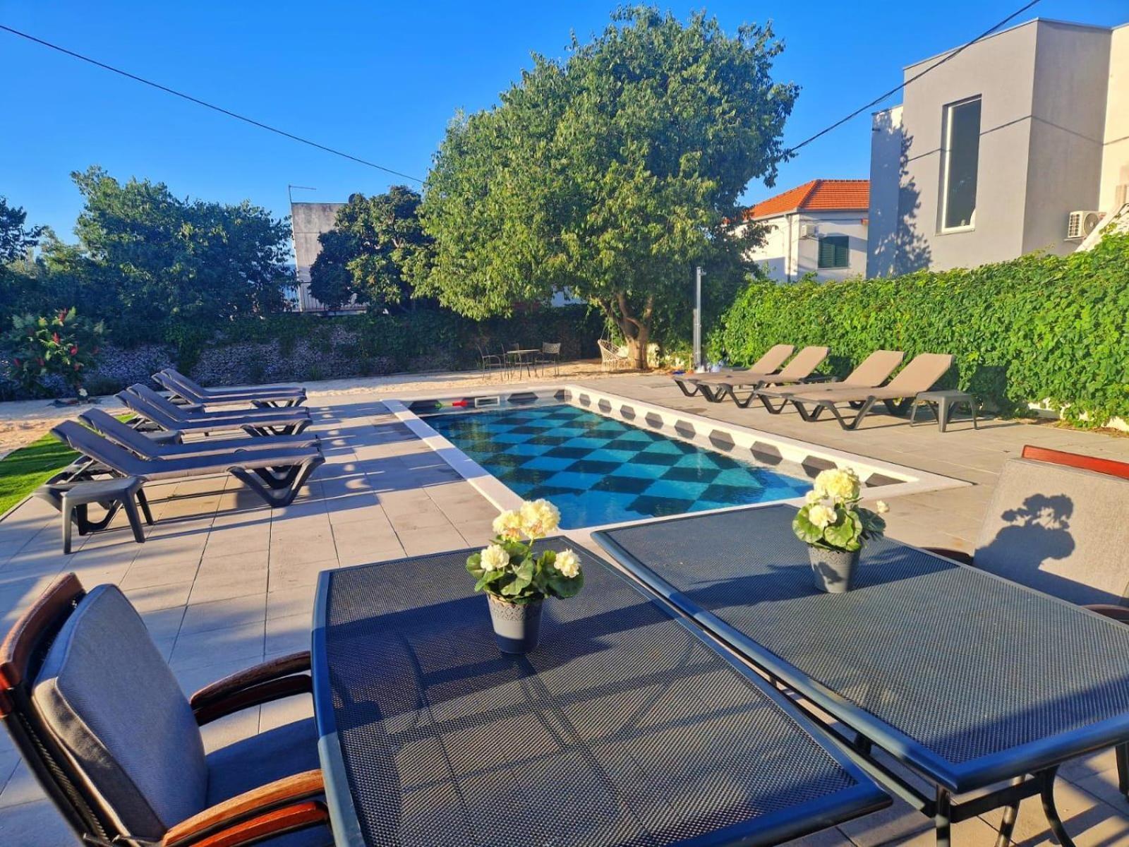 Holiday Home Nino With Amazing Swimming Pool Slatine Esterno foto