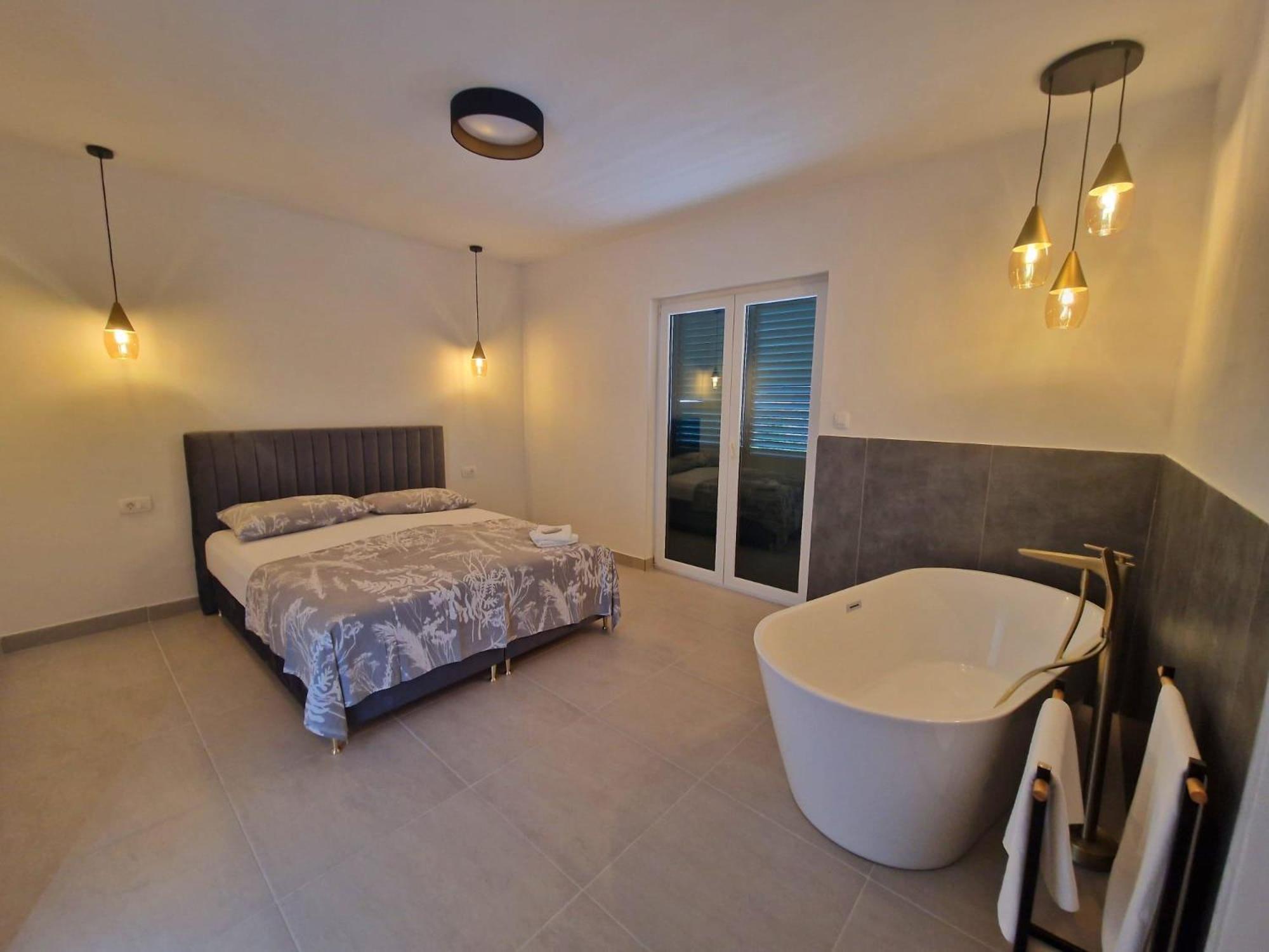 Holiday Home Nino With Amazing Swimming Pool Slatine Esterno foto